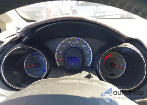 2013 Honda Fit Sport из США, поврежденный, VIN JHMGE8H52DC054868